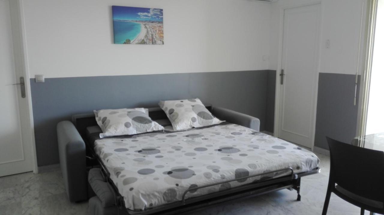 גולף-ז'ואן Grand Studio Climatise En Bord De Mer Avec Parking Securise מראה חיצוני תמונה